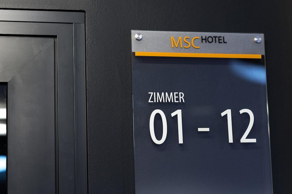 Msc Hotel Neunkirchen Exteriör bild