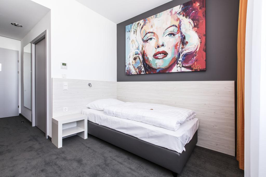 Msc Hotel Neunkirchen Rum bild